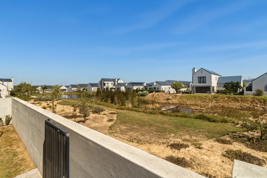 3 Bedroom Property for Sale in Aan de Wijnlanden Western Cape